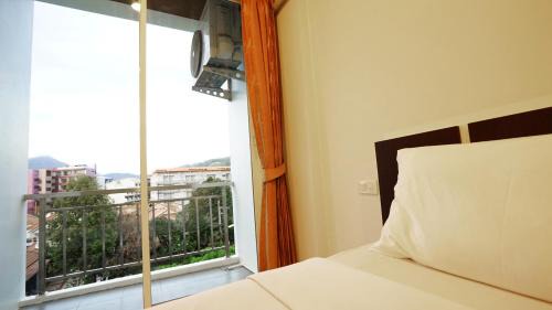 Nanai Road Hôtel | Happy 99 Guest house
