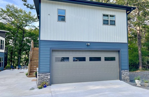 Clinton Appartement | Happy Bend Hideaway with Lake Front View & Access