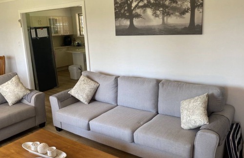 Sussex Inlet Maison | HAPPY DAYZ Only 2 Hours From Sydney