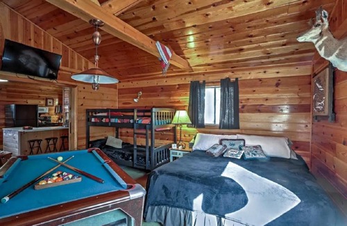 Pinetop Maison | Happy Heart Bunkhouse