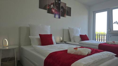 Oberau Appartement | HAPPY HOMES FUN - Up to 8 - Küche - W-LAN - Netflix - PS5 - Badewanne