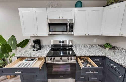 Fort Worth Appartement | The Grey River Home near Lockheed /FW Stockyards