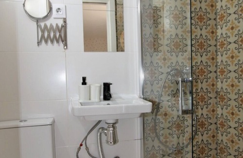 Martos Autre | Happy Mornings rural house
