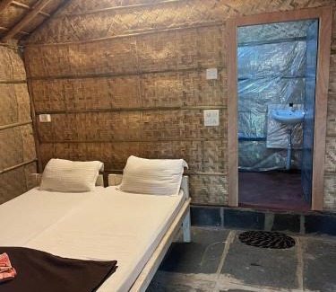 Sanapur Maison | HAPPY PLACE HAMPI