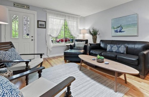 Harbert Cottage | HARBOR COUNTRY: Minutes from Warren Dunes State Park and downtown Sawyer