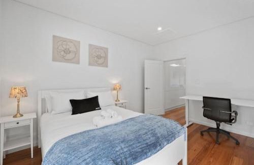 Birchgrove Appartement | Harbour Glimpses & Modern Comfort