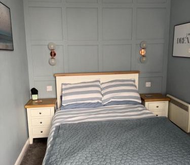 Wick Maison | Harbour quay