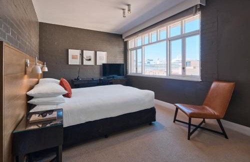 The Rocks Hôtel | Harbour Rocks by Ode Hotels