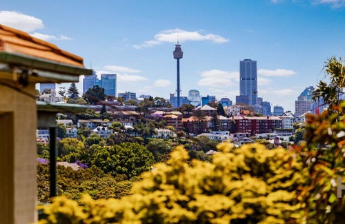 Rose Bay Maison | Harbour View Tradition House in Rose Bay