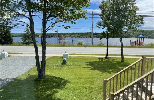 Sheet Harbour Maison | Harbour View with so many amenities