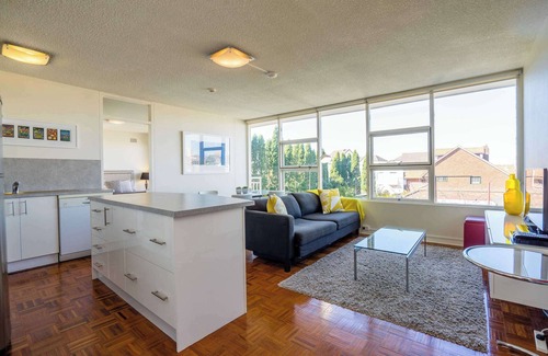 North Sydney Appartement | Harbour Views from North Sydney High Street