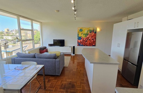 North Sydney Appartement | Harbour Views from North Sydney High Street