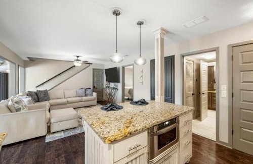 Upper Grand Lagoon Maison | Harbour Villa 4232