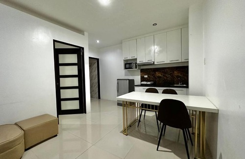 Cabanatuan Hôtel | Hardrock Residences 1bedroom