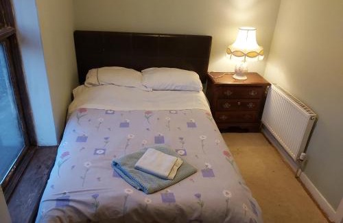 Clonard Maison | Hardwood Hall or Kiltubber House