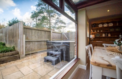Aldborough Cottage | Hare (Deer's Glade Cottages)