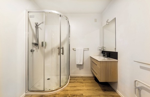 Christchurch Cabine | Harewood Lodge