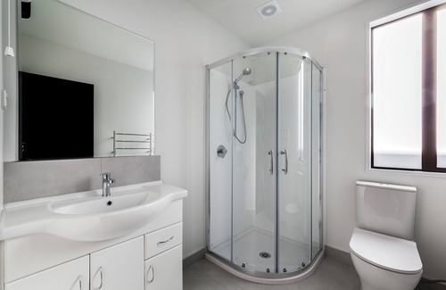 Christchurch Cabine | Harewood Lodge