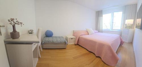 Dietikon District Maison | Harmony in the Limmat Close to Zurich