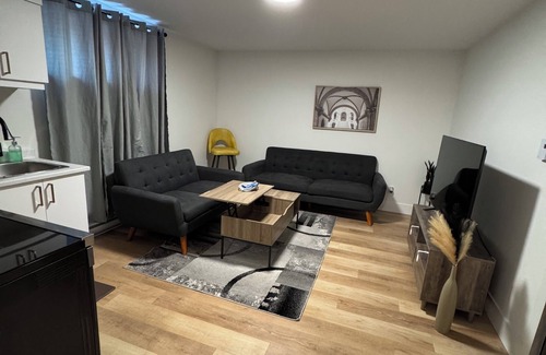 Riverview Maison | Harnu’s Cozy 1BR in Riverview