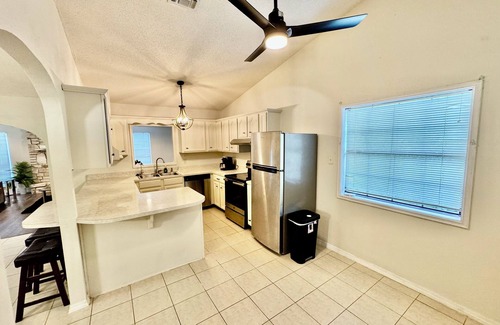 Live Oak Maison | Harper Valley Hideaway Peaceful & Central