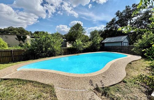 Live Oak Maison | Harper Valley Hideaway Peaceful & Central