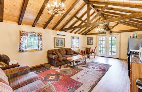 Harrington Cabine | Harrington Cabin w/ Grills - Near Beaches & Hiking