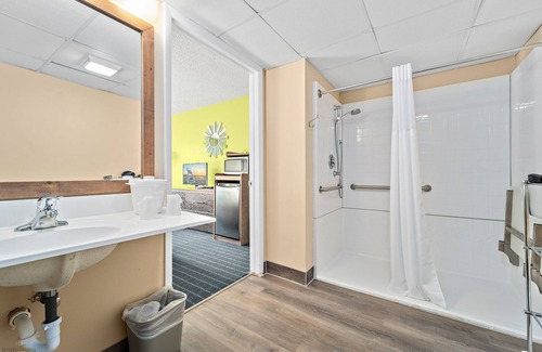 North End Hôtel | Harris House By the Beach