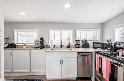 Downtown Columbus Maison | HARRISON STUDIO IN HEART OF COLUMBUS
