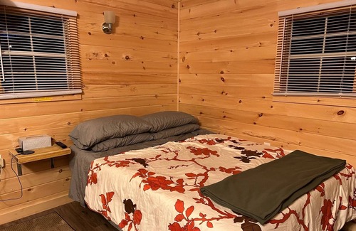 Town of Diana Cabine | Harrisville Love Shack - Secluded Retreat by RedAwning