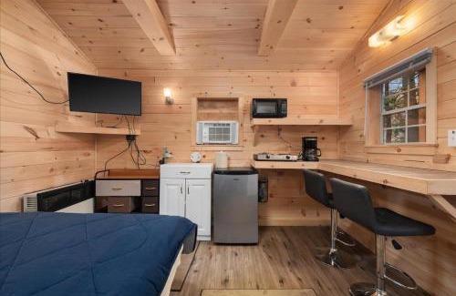 Town of Diana Maison | HARRISVILLE Love Shack
