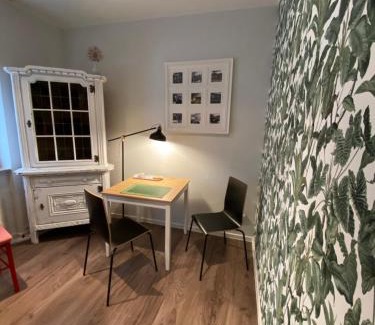Bruhlervorstadt Appartement | Harry's Apartment