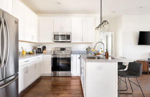 Chestnut Hill Maison | Hart Suite Buyout 5 by AvantStay Two Town House Buyout w Modern Amenities in Nashville