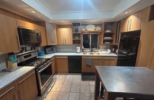 Cambridgeport Appartement | Harvard, B.U. M.I.T. Fenway Park convenient comfortable & spacious 3BR apartment