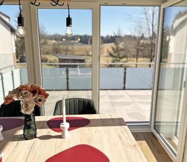 Buntenbock Appartement | Harz Apartment 'Bärenwinkel' mit Seeblick- Bubo am See