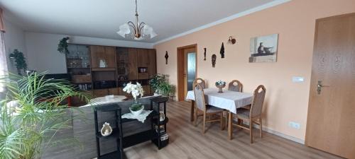 Suhl Appartement | Haseltal
