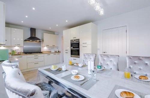 Stoke-on-Trent Maison | Hasting's House by YourStays - 3 Bedroom House in Stoke-on-Trent