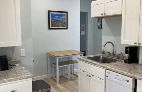 Auburn Appartement | Hasty House Studio