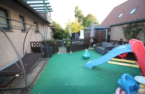Hage Appartement | Haus Abbi, Ferienwohnung mit Schwimmbad