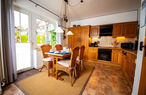 Luegde Maison | Haus am Berg der Osterräder by Interhome