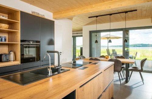 Bergen auf Ruegen Appartement | Haus am See - Fewos Luv & Lee
