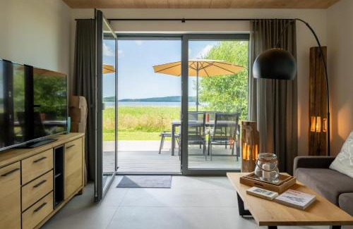 Bergen auf Ruegen Appartement | Haus am See - Fewos Luv & Lee