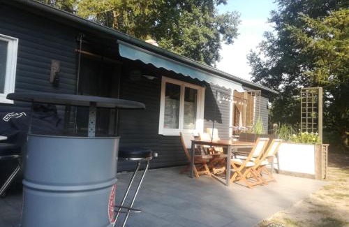 Varrel Maison | Haus am See (Teich)