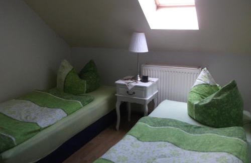 Guhrow Appartement | Haus am Wald