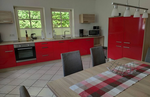 Bellenberg Maison | Maison à la forêt, située dans un petit village avec 380 habitants.