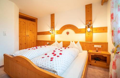 Leutasch Appartement | Haus am Waldrand