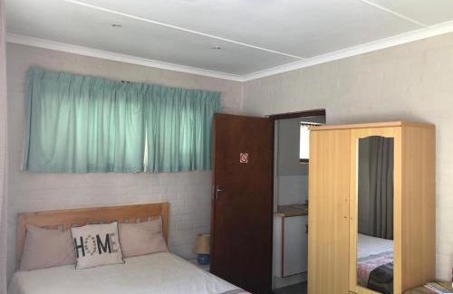 Bredasdorp Lit Et Petit-Déjeuner | Haus Barbara Guest House