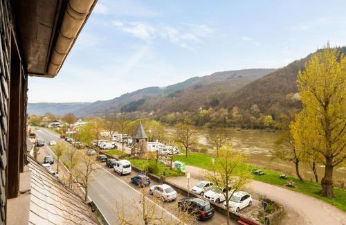 Ediger Appartement | Haus Blaue Traube mit moselblick