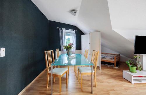 Dottingen Appartement | Haus Castellbergblick Dachgeschoss