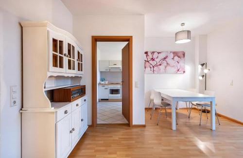 Dottingen Appartement | Haus Castellbergblick 3 Whg